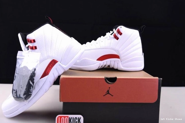 1st Kicks Twist Jordan 12 Air CT8013-106 0814